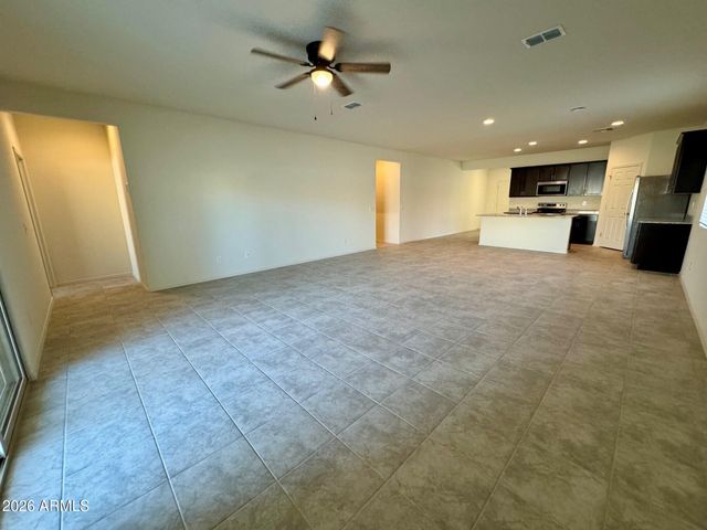 25272 W CHANUTE Pass, Buckeye, AZ 85326