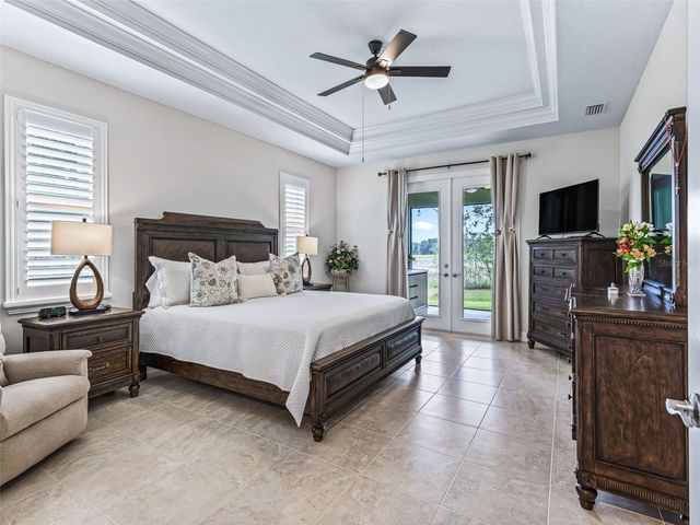 3828 OAK POINTE DRIVE, Lady Lake, FL 32159