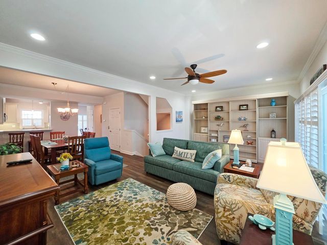 601 Hillside Dr N Apt 1203, North Myrtle Beach, SC 29582