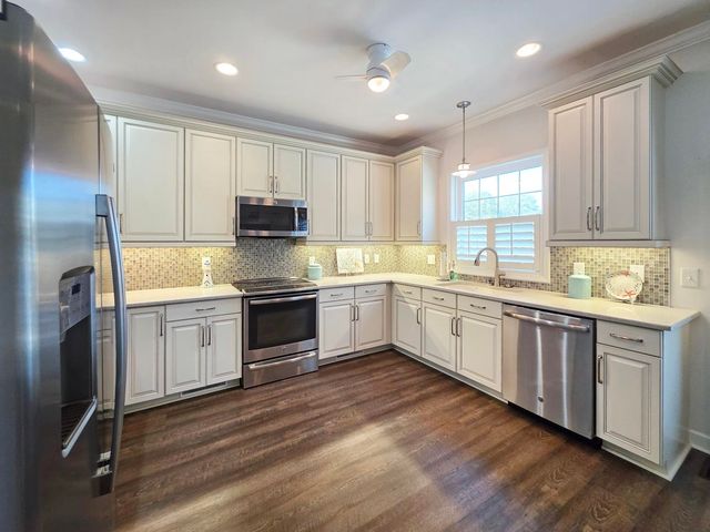 601 Hillside Dr N Apt 1203, North Myrtle Beach, SC 29582