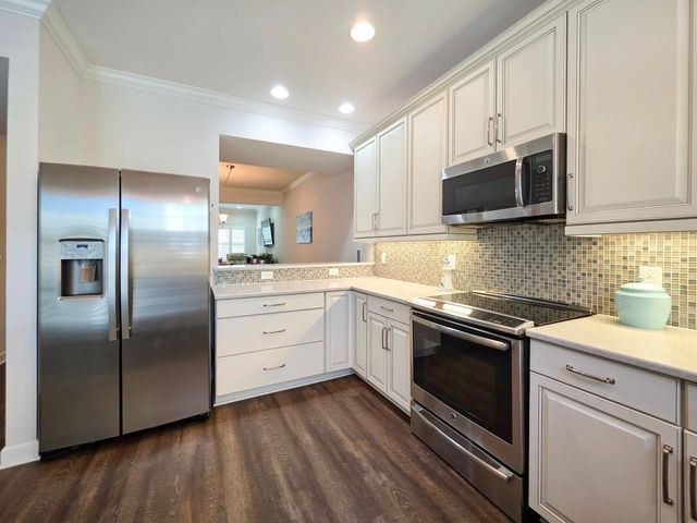 601 Hillside Dr N Apt 1203, North Myrtle Beach, SC 29582