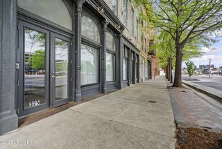 325 E Market St 5, Louisville, KY 40202