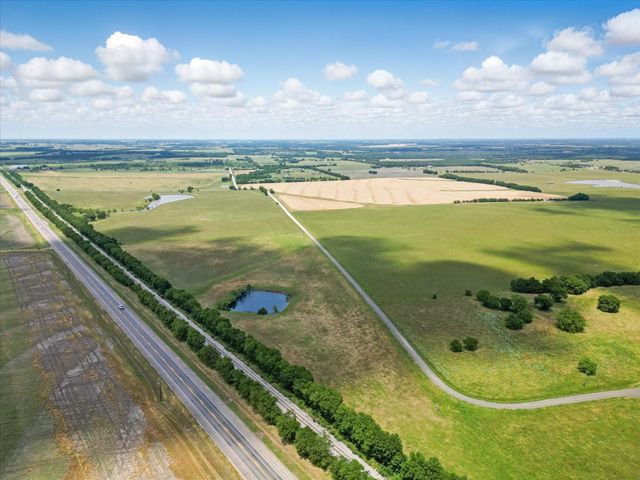6512 County Road 1050, Celeste, TX 75423