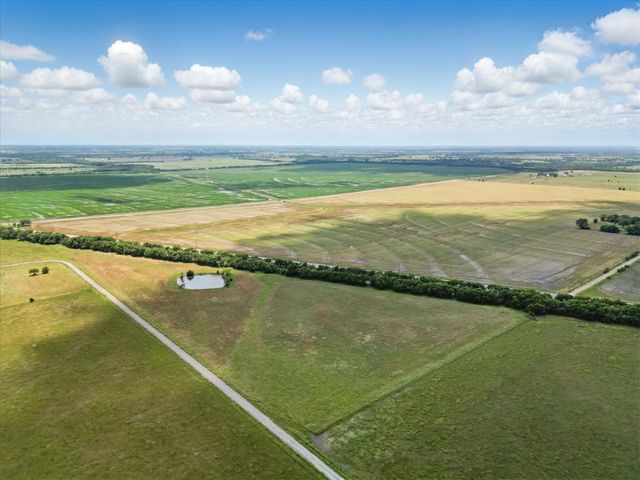 6512 County Road 1050, Celeste, TX 75423