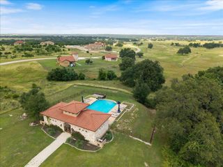 308 Via Francesco, Florence, TX 76527