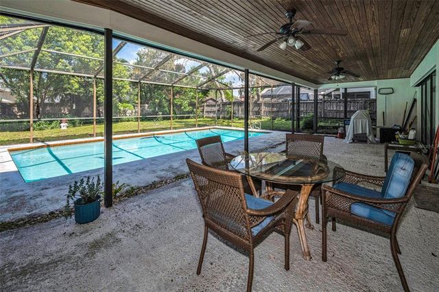3040 ENISGLEN DRIVE, Palm Harbor, FL 34683