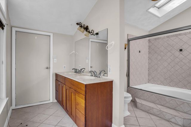 10 LINCOLN DR, East Berlin, PA 17316