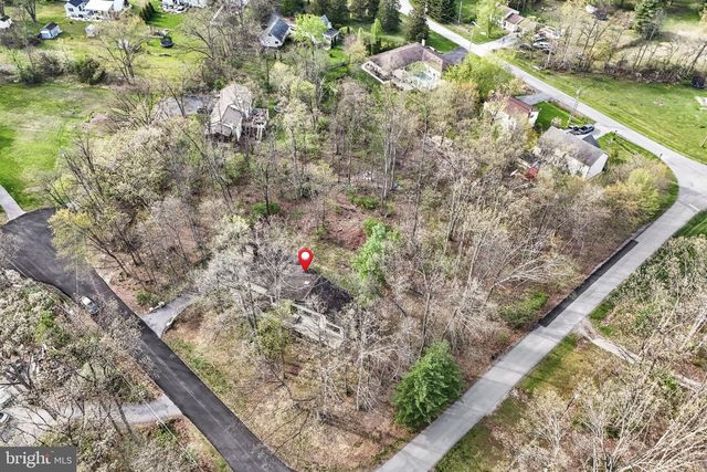 10 LINCOLN DR, East Berlin, PA 17316