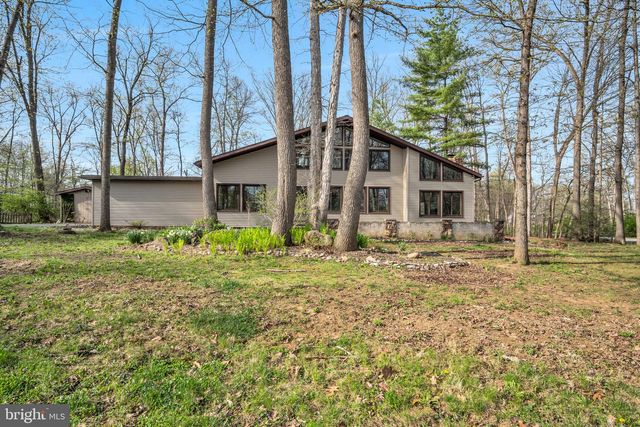 10 LINCOLN DR, East Berlin, PA 17316
