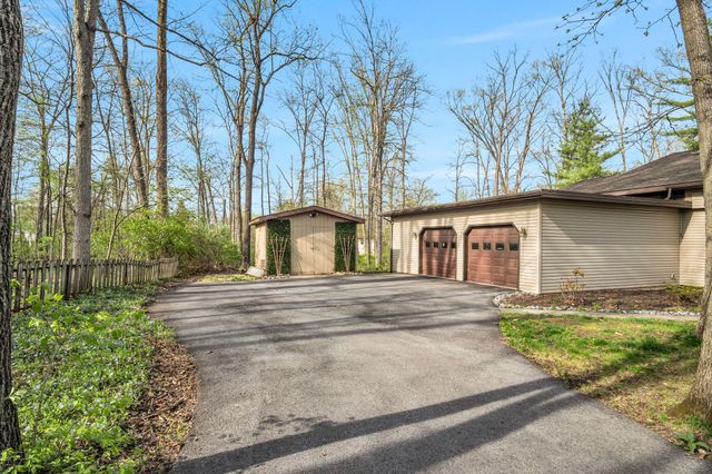 10 LINCOLN DR, East Berlin, PA 17316