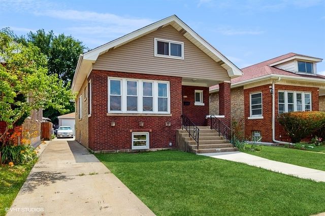 5041 W Fletcher Street, Chicago, IL 60641
