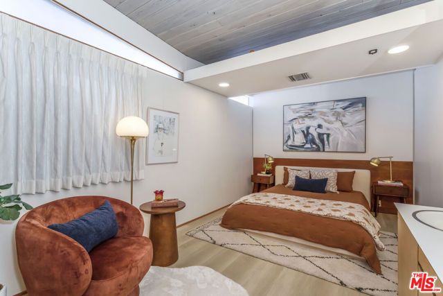 8554 Day Street, Sunland (los Angeles), CA 91040