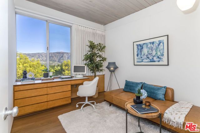 8554 Day Street, Sunland (los Angeles), CA 91040