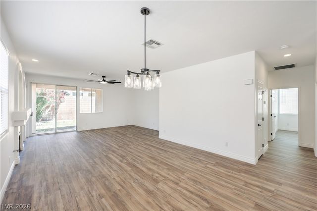 258 Casa Robles Street, Henderson, NV 89012