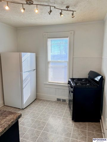 4824 Webster Street, Omaha, NE 68132