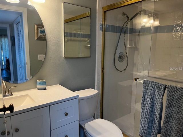 1051 S HIGHLAND STREET 6B, Mount Dora, FL 32757