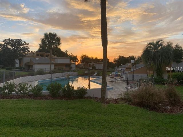 1051 S HIGHLAND STREET 6B, Mount Dora, FL 32757