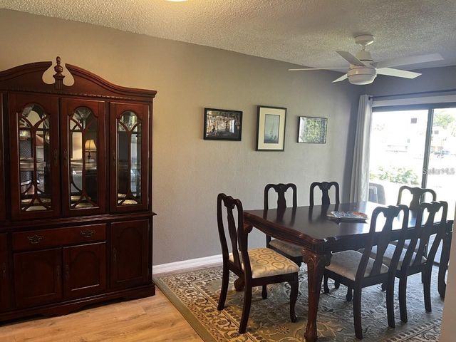 1051 S HIGHLAND STREET 6B, Mount Dora, FL 32757