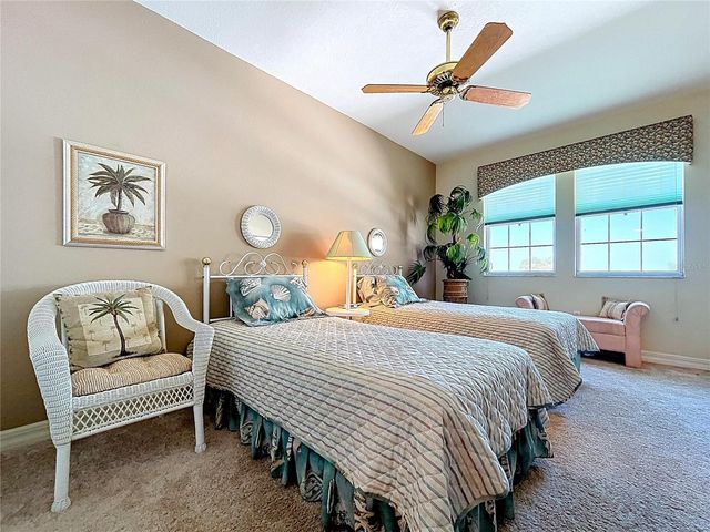 7 ISLAND PARK PLACE 204, Dunedin, FL 34698