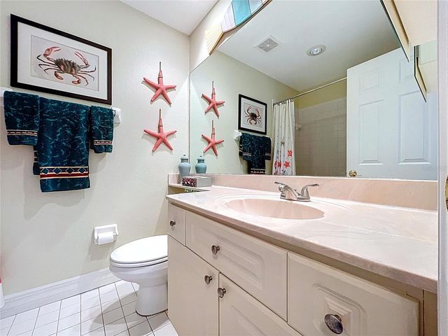 7 ISLAND PARK PLACE 204, Dunedin, FL 34698