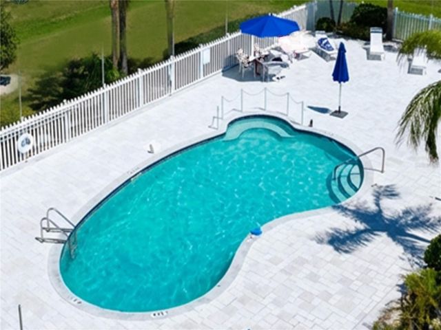 7 ISLAND PARK PLACE 204, Dunedin, FL 34698