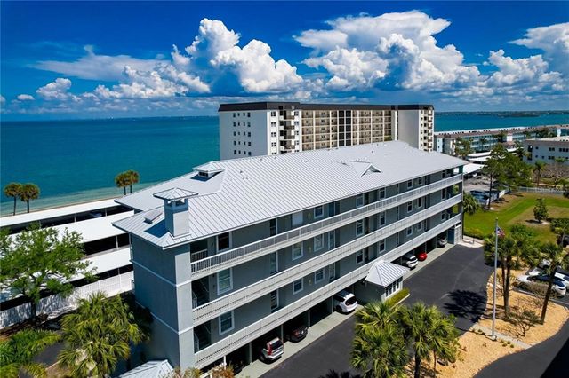 7 ISLAND PARK PLACE 204, Dunedin, FL 34698