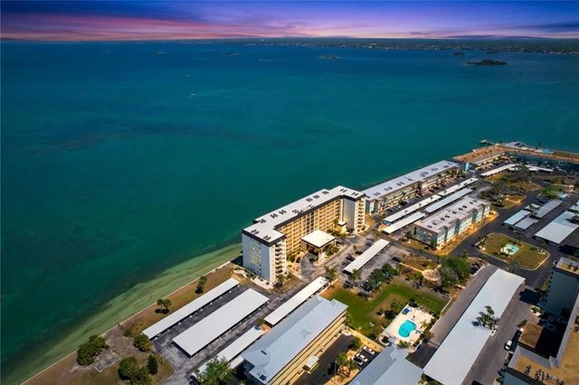 7 ISLAND PARK PLACE 204, Dunedin, FL 34698