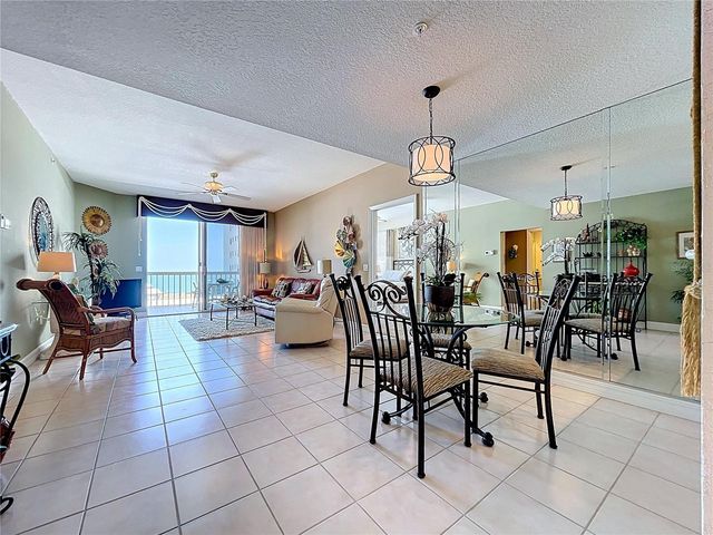 7 ISLAND PARK PLACE 204, Dunedin, FL 34698