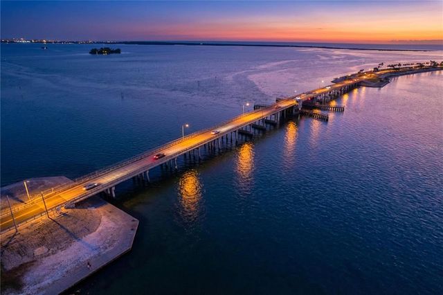 7 ISLAND PARK PLACE 204, Dunedin, FL 34698