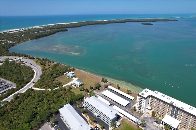 7 ISLAND PARK PLACE 204, Dunedin, FL 34698