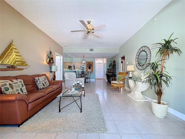 7 ISLAND PARK PLACE 204, Dunedin, FL 34698