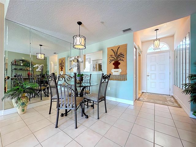 7 ISLAND PARK PLACE 204, Dunedin, FL 34698