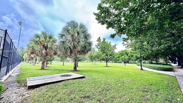 1200 Euclid Avenue 302, Miami Beach, FL 33139