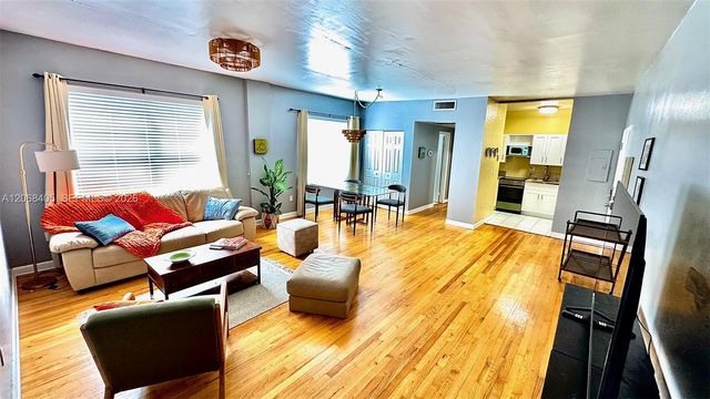 1200 Euclid Avenue 302, Miami Beach, FL 33139