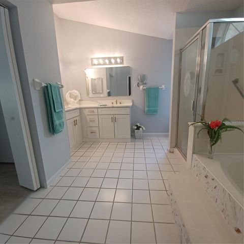 18 WESTCLIFFE LANE, Palm Coast, FL 32164