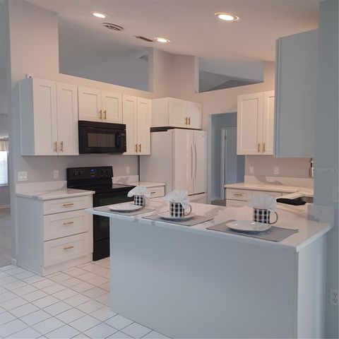 18 WESTCLIFFE LANE, Palm Coast, FL 32164