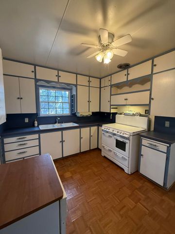 2323 20th Street, Lubbock, TX 79411