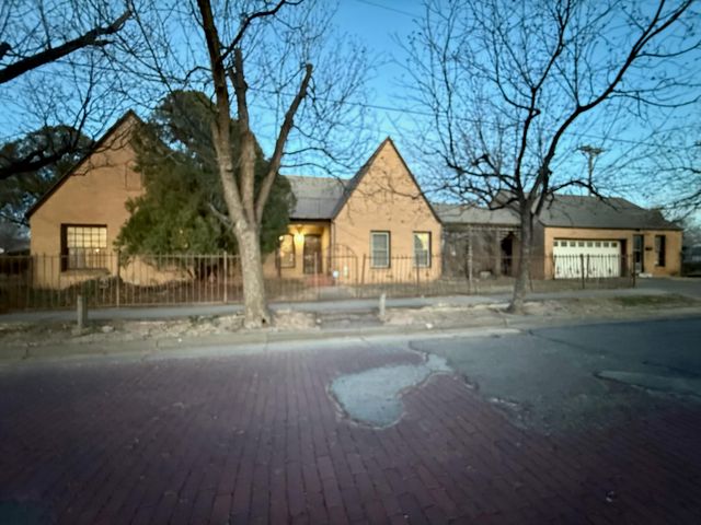 2323 20th Street, Lubbock, TX 79411