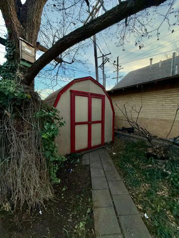 2323 20th Street, Lubbock, TX 79411