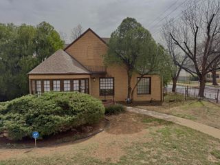 2323 20th Street, Lubbock, TX 79411