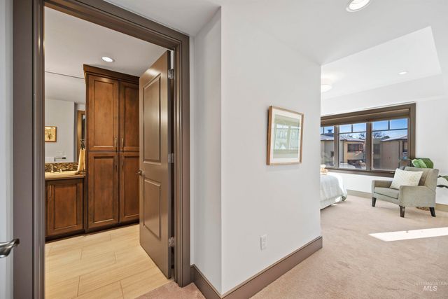3005 Crescent Rim Dr #302, Boise, ID 83706