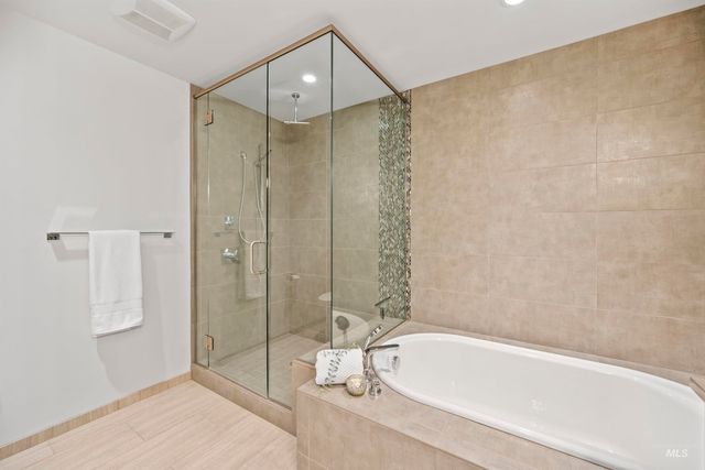 3005 Crescent Rim Dr #302, Boise, ID 83706