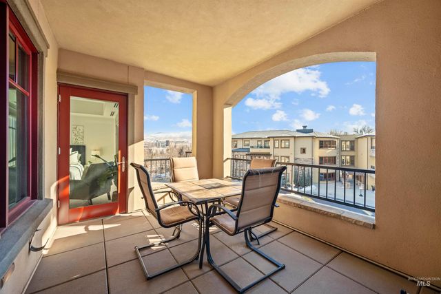 3005 Crescent Rim Dr #302, Boise, ID 83706