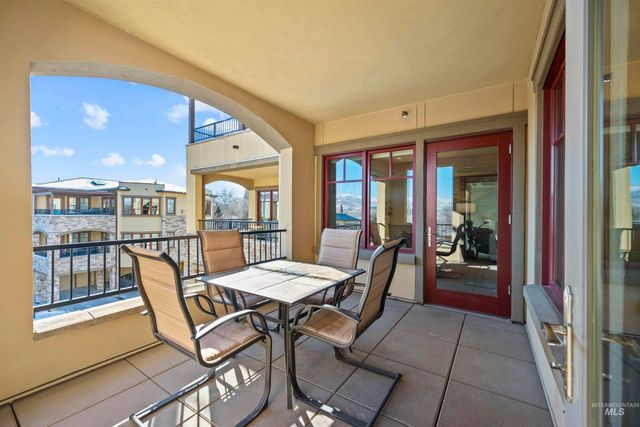 3005 Crescent Rim Dr #302, Boise, ID 83706