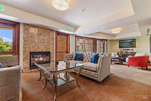 3005 Crescent Rim Dr #302, Boise, ID 83706