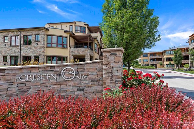 3005 Crescent Rim Dr #302, Boise, ID 83706