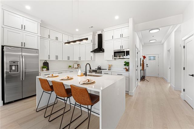 2921 Old Greenville Highway, Central, SC 29630