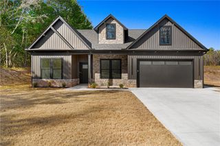 2921 Old Greenville Highway, Central, SC 29630