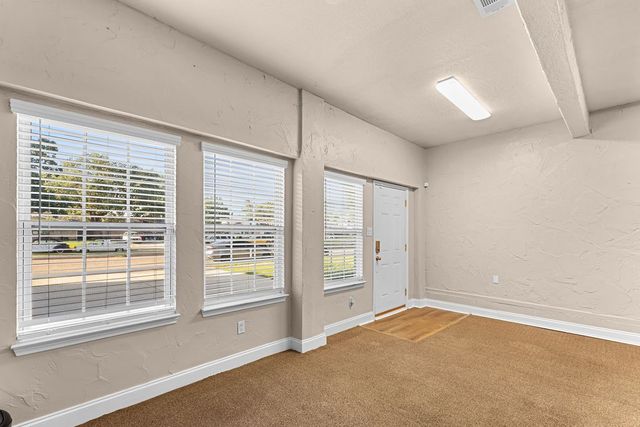 1830 Pleasant Run Road, Carrollton, TX 75006