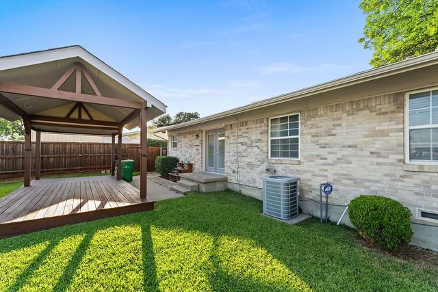 1830 Pleasant Run Road, Carrollton, TX 75006